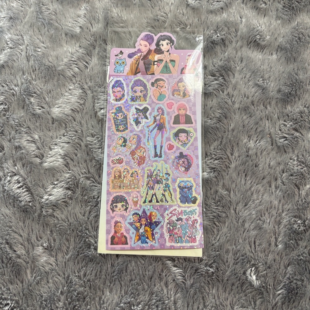 K Pop Bundle - Picture 3 of 9